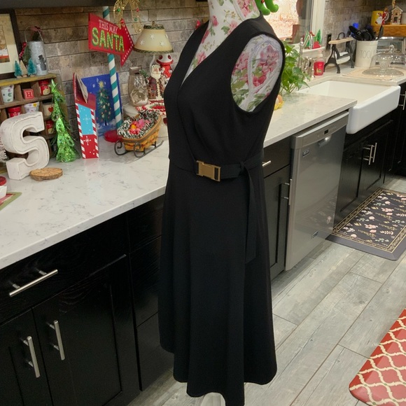 Calvin Klein Elegant Black Fit & Flare Dress Size 6 Side Buckle Quiet Luxury New - Picture 4 of 15